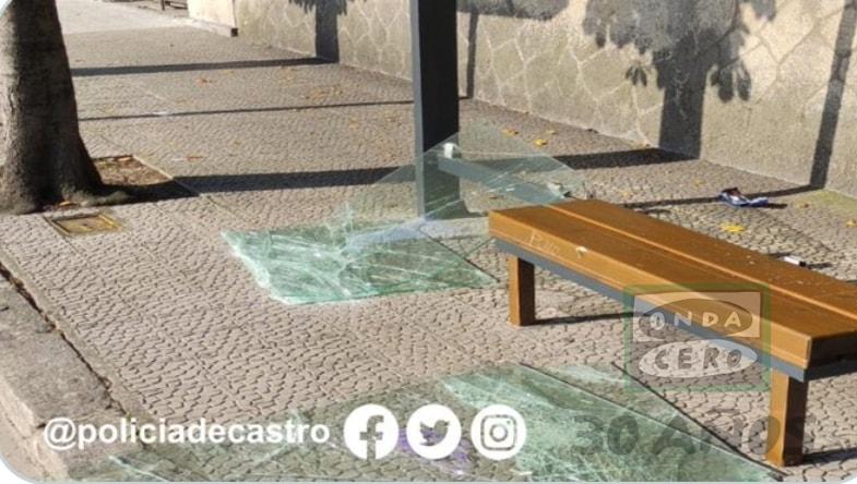 IDENTIFICADOS LOS AUTORES DEL DESTROZO DE UNA MARQUESINA EN CASTRO URDIALES