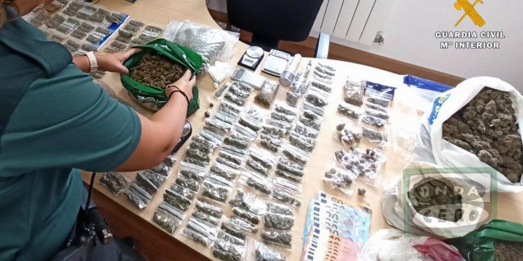 Desmantelada una organización criminal de tráfico de drogas en Castro