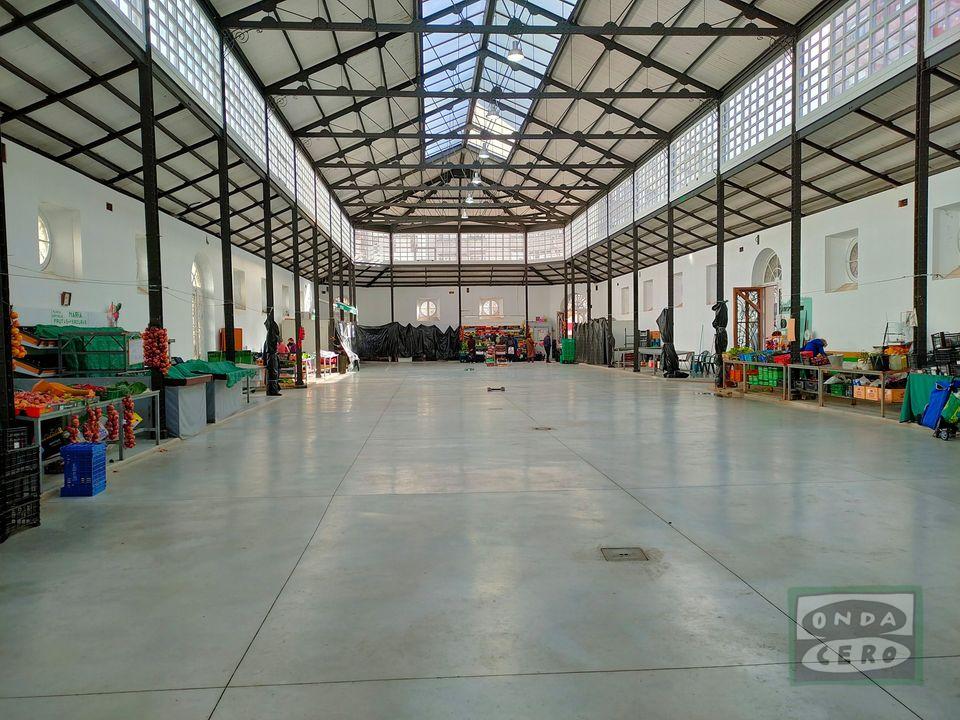 Adjudicadas a Ascan las obras de reforma del mercado