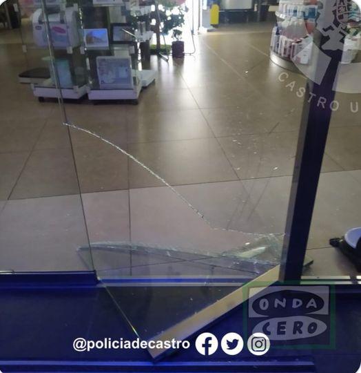 Uno de los dos menores detenidos por el robo en la farmacia Mota es de Bilbao