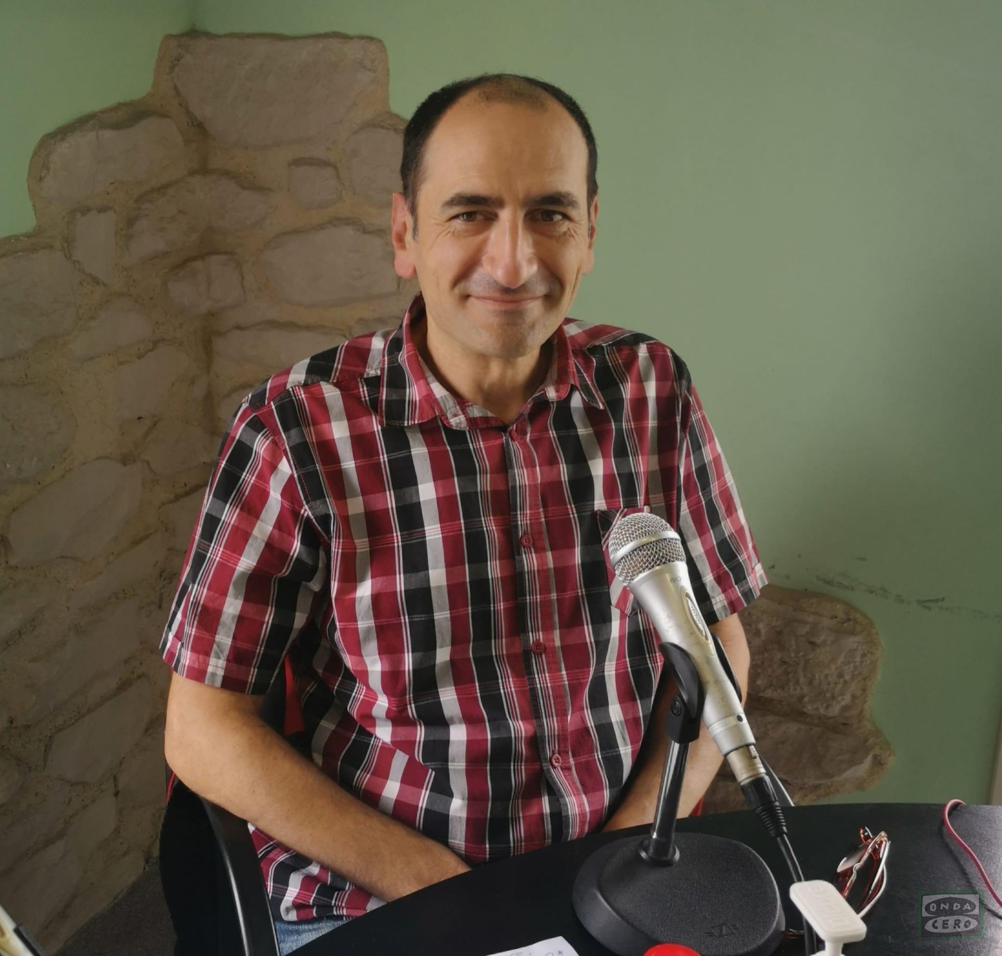 Juan Carlos Carreira: su viaje de Castro a Estambul en moto