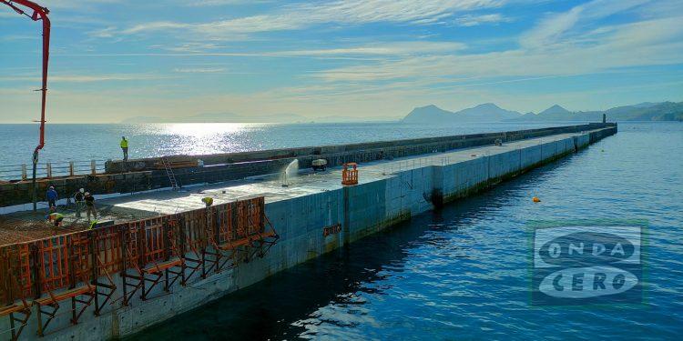 Luz verde para el refuerzo de la II fase del rompeolas