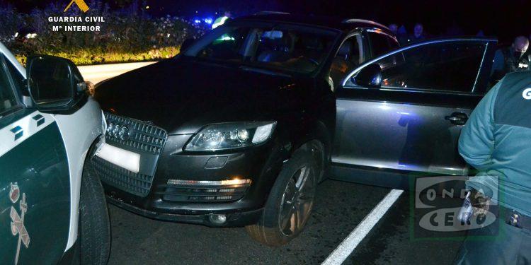 La Guardia Civil detiene a un conductor tras circular 55 kilómetros en sentido contrario en la A-8