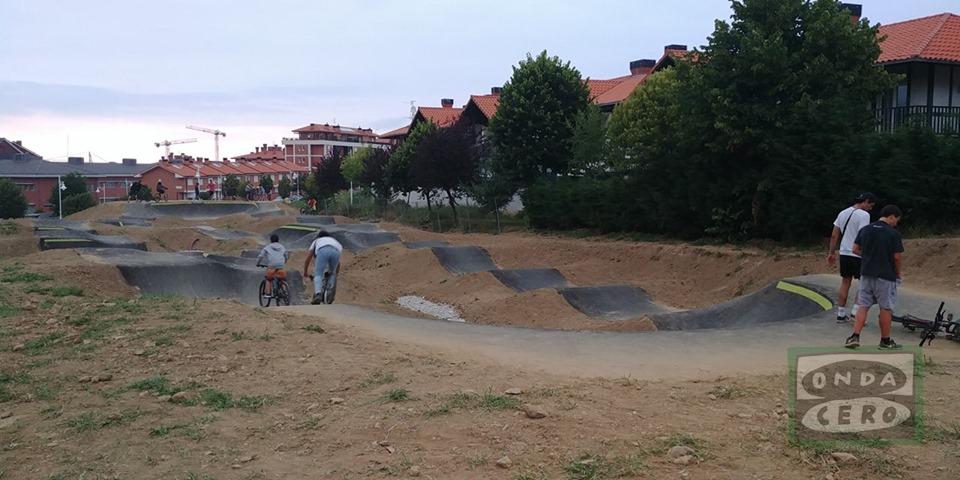 Adjudicado el contrato para acondicionar la parcela de la pista de ‘pump track’ de Cotolino