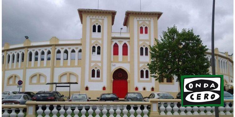 Podemos e IU piden explorar alternativas de uso de la plaza de toros de Castro