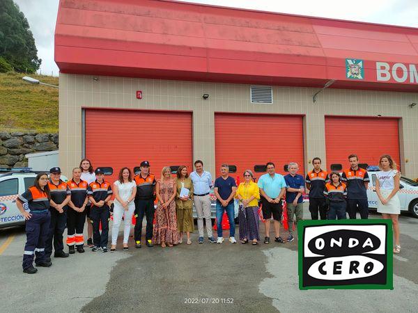 La consejera de Presidencia, Paula Fernández, inspecciona en Castro los nuevos medios materiales de Protección Civil