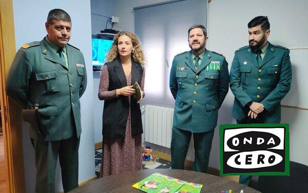 Quiñones visita en el cuartel de la Guardia Civil de Castro la primera ‘sala amable’ de Cantabria para una atención más cercana a las víctimas de violencia de género