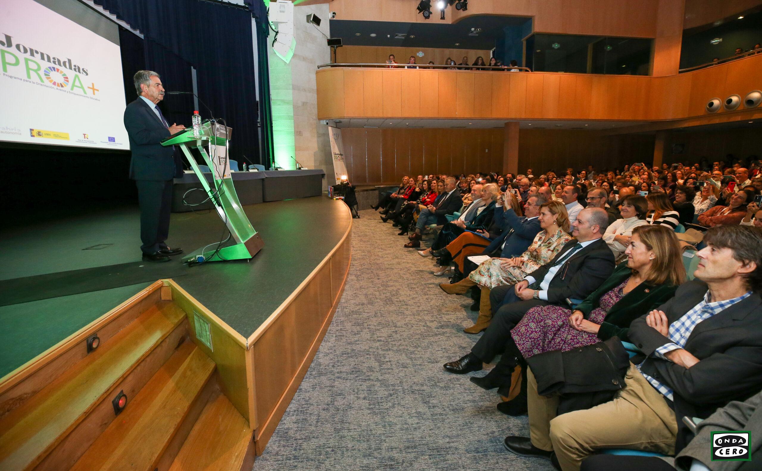 El IES 8 de marzo ha participado, junto a 39 centros de toda España,  en las Primeras jornadas PROA+ organizadas por el Ministerio y la Consejería de Educación