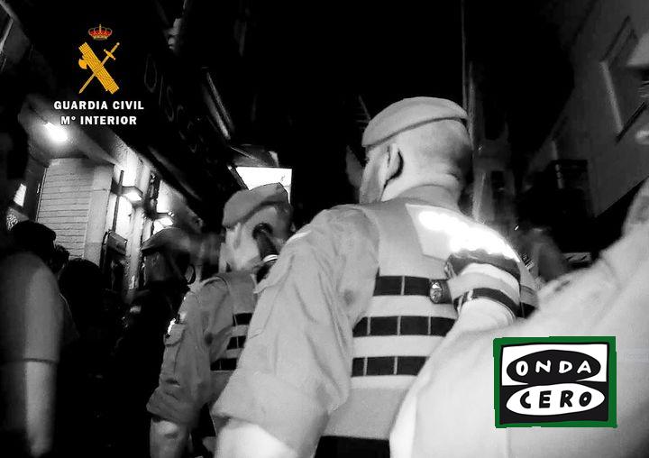 60 denuncias, la mayoría por alcoholemias positivas y exceso de velocidad, en el control establecido en Castro por la Guardia Civil