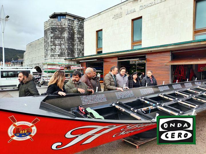 Visita del Consejero de Pesca, Guillermo Blanco, para ver las inversiones del GAC en Castro