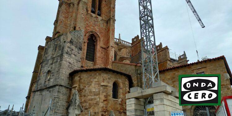 Propuesta de adjudicación a la empresa Cabero edificaciones de las obras de consolidación estructural y restauración de muros exteriores de la nave central de Santa María de Castro