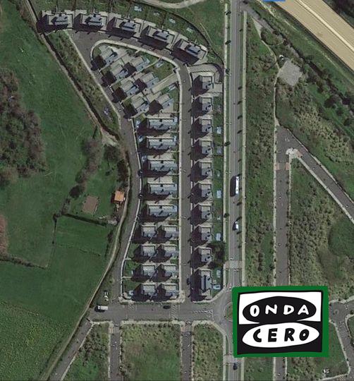 La Audiencia provincial requiere al Ayuntamiento de Castro para que ejecute la sentencia de derribo de 11 chalés en La Loma