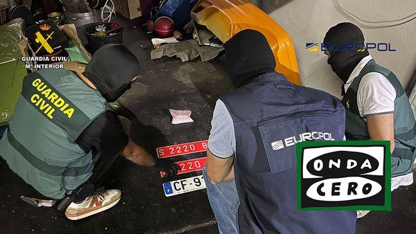 Detenidas tres personas en Castro y desmanteladas diez falsas empresas internacionales dedicadas al blanqueo procedente del tráfico de drogas y vehículos de alta gama de una organización que operaba en Bizkaia, Cantabria, Segovia y Madrid