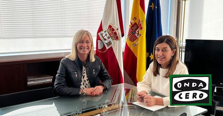 Satisfacción de la alcaldesa de Castro tras reunirse con Buruaga