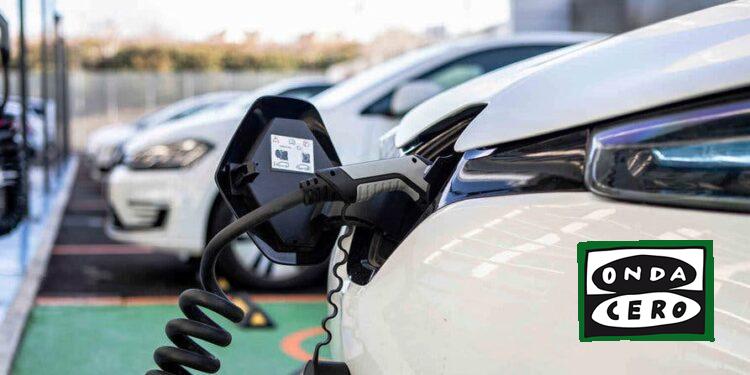 Adjudicado el contrato para la instalación de los puntos de recarga para los vehículos eléctricos del Ayuntamiento de Castro