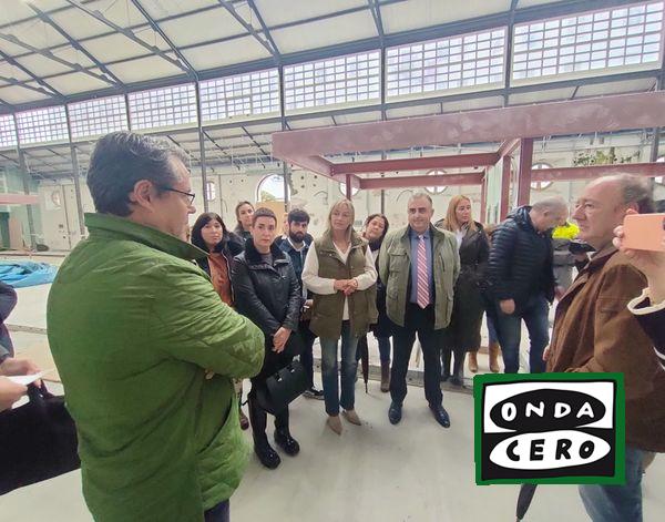 El Ayuntamiento de Castro exige a la Consejería de Fomento la reanudación inmediata de las obras del mercado