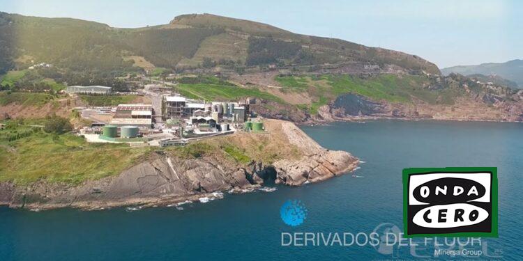 Fallece un hombre en un accidente laboral en Derivados del flúor, en Ontón