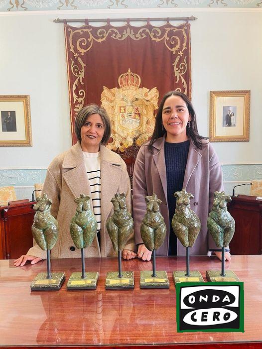 Daniela Agote, Mari Asun Calera, Haizea Murguía, Charo Garitacelaya, Ana Leonor Salcedo y Mujeres Atalaya, premios Mujeres infinitas de Castro Urdiales 2024