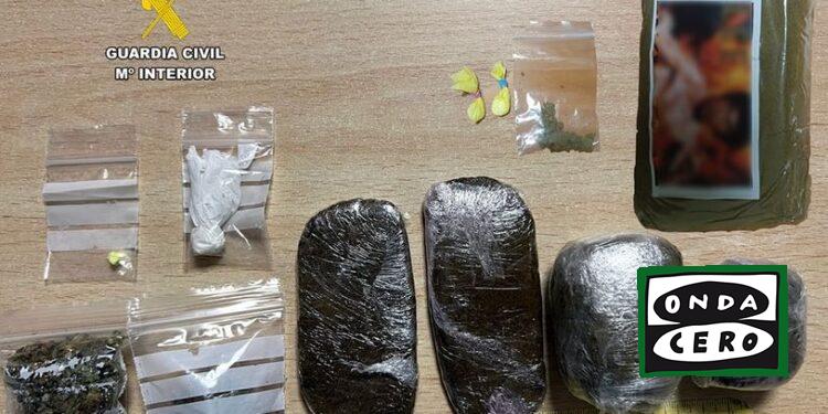 Detenido un hombre y una mujer en Santoña y Castro Urdiales por posesión de sustancias estupefacientes