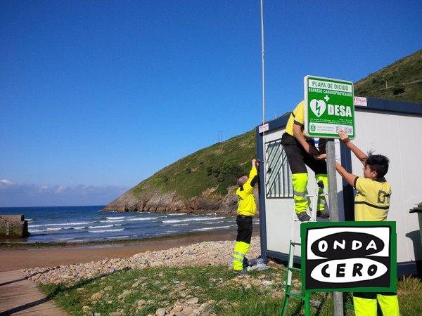 Adjudicado a la DYA el contrato de vigilancia y salvamento de playas de Castro Urdiales por dos años