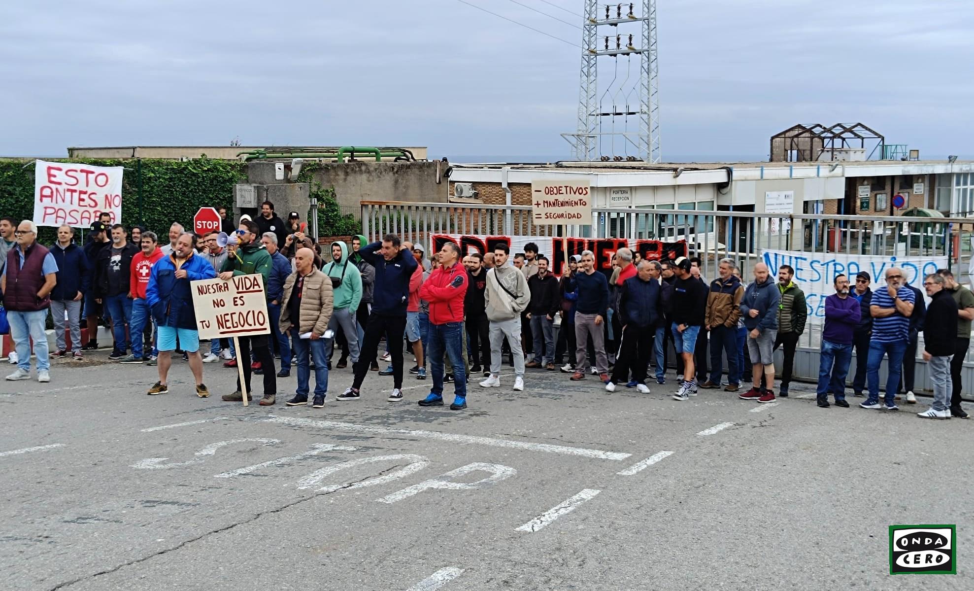 Seguimiento total en el primer día de huelga en Derivados del Flúor en Ontón, según el Comité de empresa