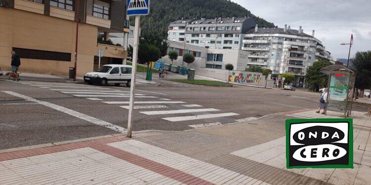 El grupo municipal Podemos-IU solicita extender el horario de verano del Castrobus al resto del año y la reubicación de la marquesina de la parada de los Juzgados de Castro