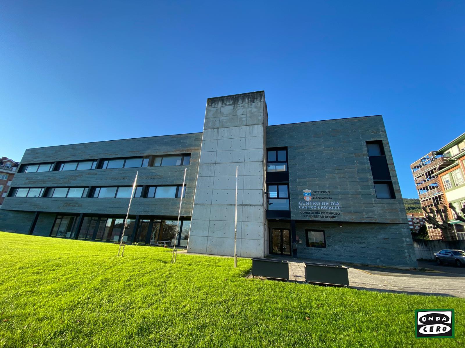 CCOO denuncia el incumplimiento «sistemático» en el abono de las nóminas de los trabajadores del Centro de día de Castro Urdiales