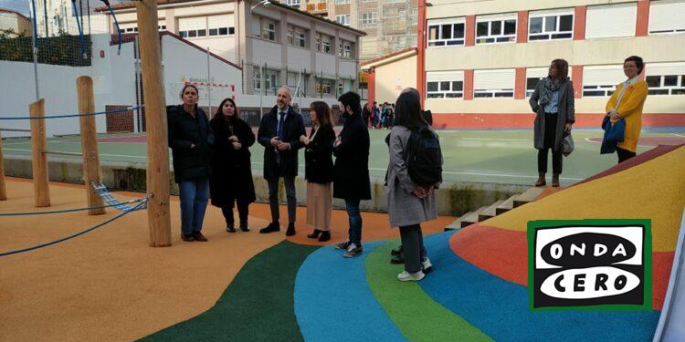 Tras la obra del patio del Miguel Hernández, Educación anuncia nuevas inversiones en los colegios Riomar y Arturo Dúo de Castro