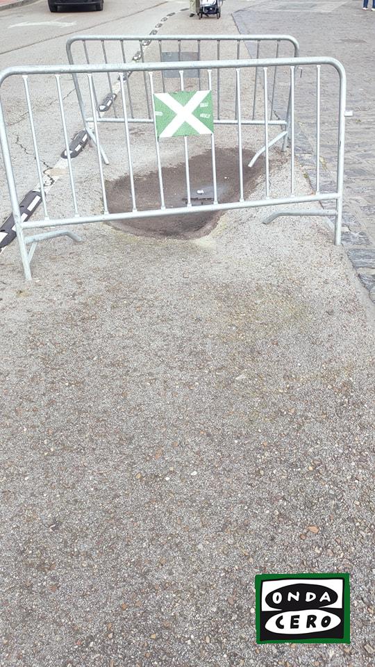 Disposición del Ayuntamiento de Castro para arreglar el socavón del carril bici del puerto pese a ser competencia regional