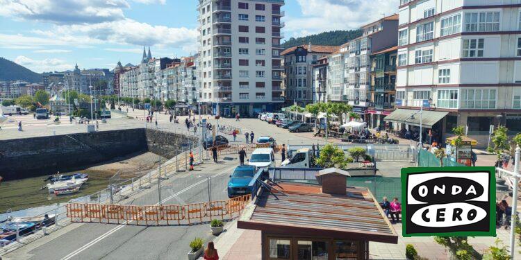 Cerrado al tránsito de vehículos y peatones el acceso al puerto de Castro por obras para mejorar y limpiar la estación de bombeo de aguas residuales