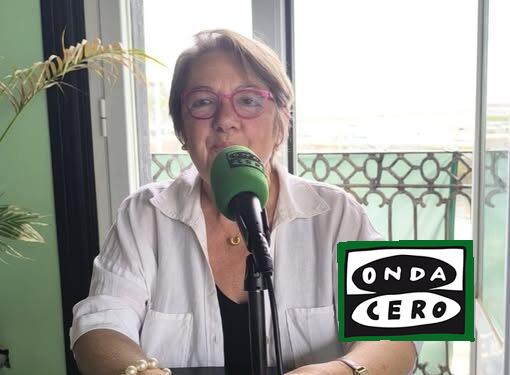 La Alcaldesa de Islares, a favor de la regulación del aparcamiento estival en Arenillas