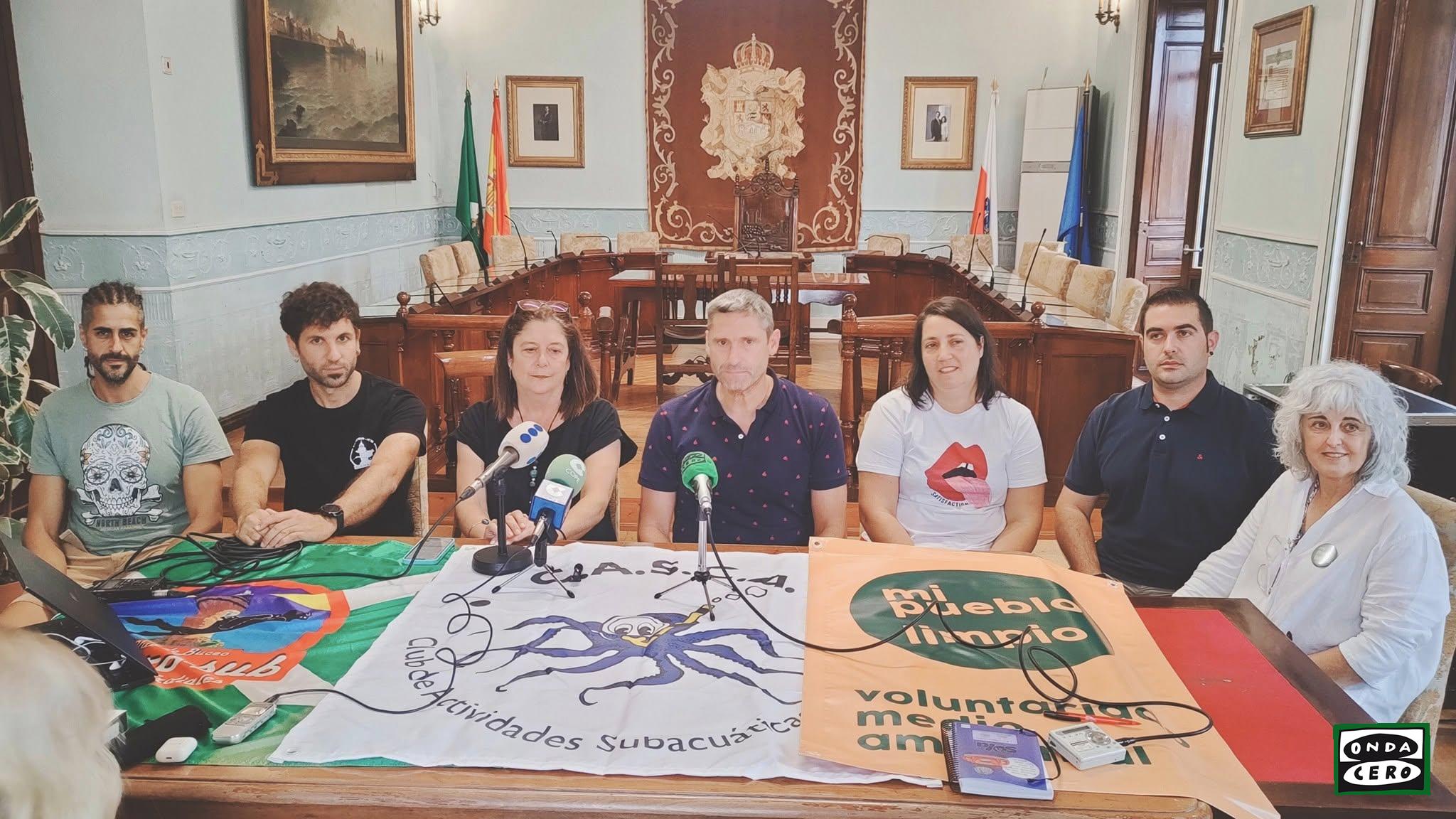 Castro Urdiales acogerá este domingo la XXX limpieza de la bahía castreña