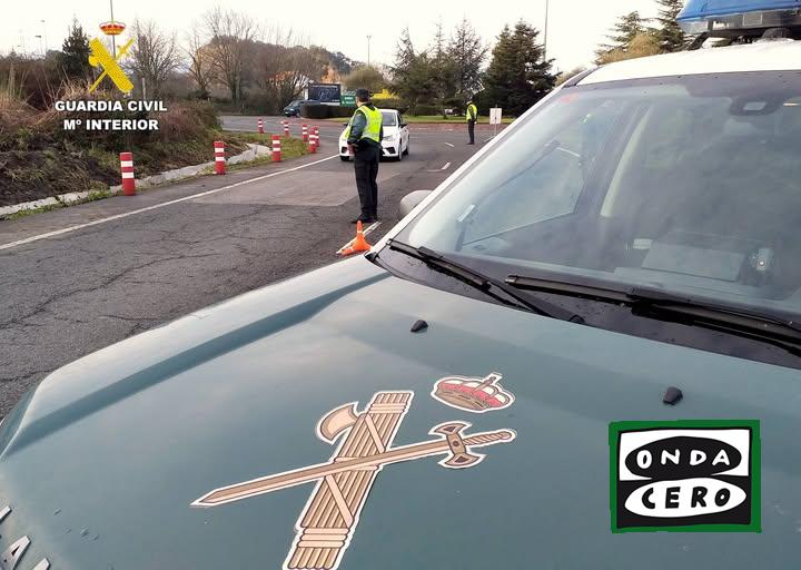 La Guardia Civil investiga a los presuntos autores de una estafa que simularon un accidente de tráfico en Mioño con daños valorados en uno de los vehículos de más de 5.000 euros