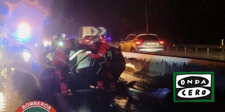 El Ayuntamiento de Castro Urdiales asumirá el encendido y la factura eléctrica de las farolas en los accesos y salidas de la autovía A-8 en el municipio