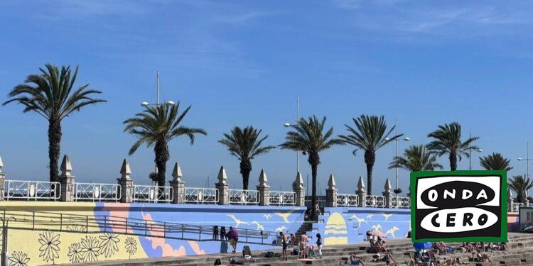 Castro Urdiales estrena un nuevo mural artístico en el Solarium de Brazomar que integral los colores del atardecer local»